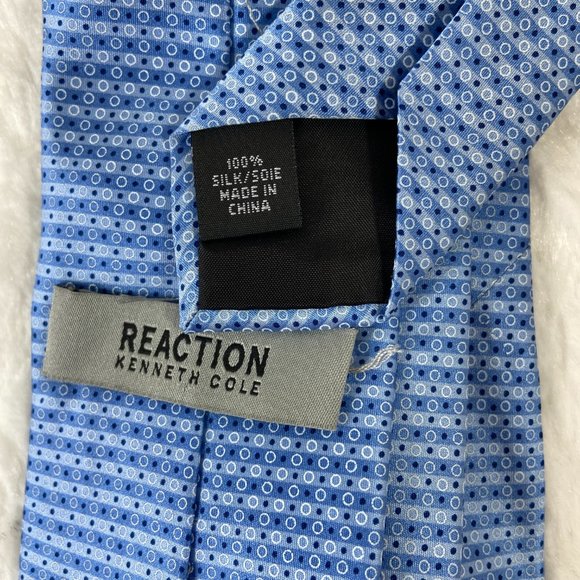 Kenneth Cole Reaction Men's Modern Pindot Slim Neck Tie in Blue 100% Silk - Picture 5 of 5
